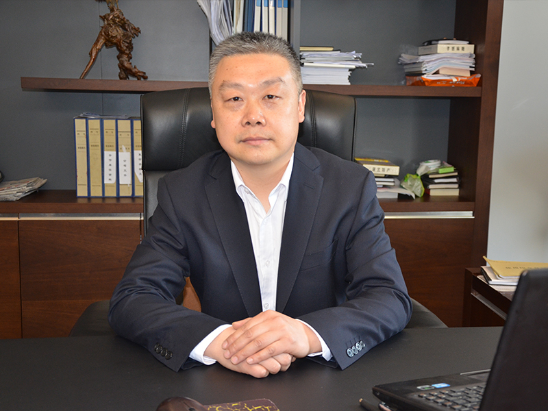 副总经理  杨旭东