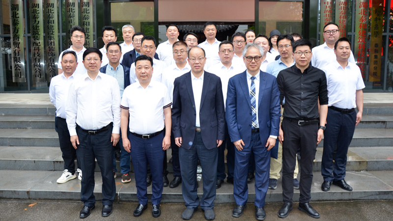 三峡大学领导调研湖北中国尊龙官方网站集团